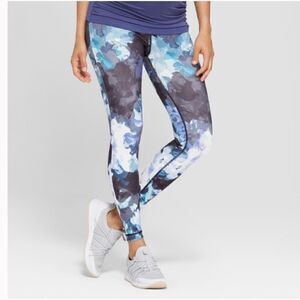 Ingrid & Isabel Maternity Floral Print Active Leggings with Crossover Panel